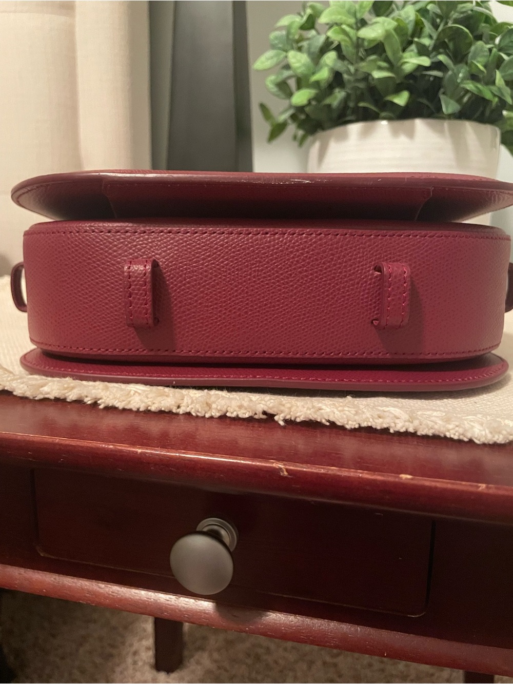 Senreve Cadence crossbody Pebbled Merlot - Picture 8 of 11